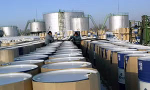 Mỹ sẽ xuất kho 10 triệu thùng dầu trước thềm lệnh cấm dầu Nga của EU