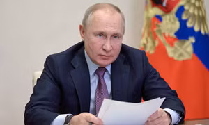 Tổng thống Putin không loại trừ Ukraine sẽ lại dùng vũ lực giải quyết tình hình Donbass 