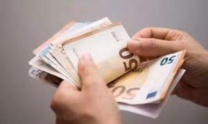 Cuộc chiến năng lượng với Nga có thể khiến châu Âu tổn thất 1.600 tỷ euro