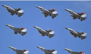 Ukraine nhận tin xấu về máy bay F-16