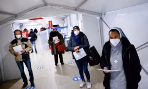 EU cảnh báo các chủng COVID-19 mới có thể xuất hiện vào mùa Đông này