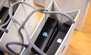 Apple dự tính ra mắt iPhone, iPad 5G giá rẻ mới vào đầu tháng 3