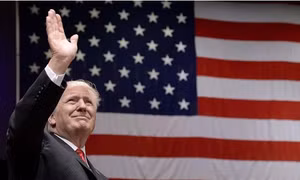 Bầu không khí mập mờ về tin đồn bắt giữ cựu Tổng thống Mỹ Donald Trump