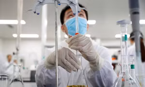 Vaccine COVID-19 của Sinovac/Trung Quốc tạo phản ứng miễn dịch nhanh chóng