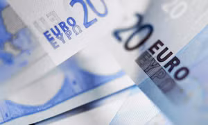 Báo Đức: EU đang cạn tiền 
