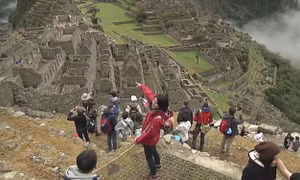 Thiên đường du lịch Machu Picchu ngập trong rác