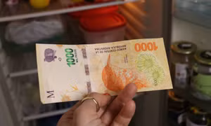 Argentina sắp hết chỗ để cất trữ tiền giấy