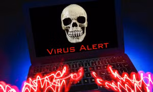 Máy tính lỗi thời dính 6 loại virus ‘tử thần’ được bán giá 31 tỷ đồng