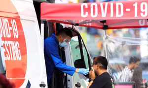 Nguy cơ biến thể phụ Omicron thổi bùng làn sóng lây nhiễm lớn thứ hai tại Mỹ