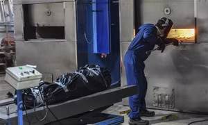 Đại dịch sang giai đoạn mới, giới chuyên gia đề xuất đổi cách theo dõi COVID-19 