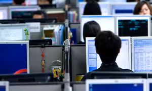 Trung Quốc lên án kiểu làm việc 996 là bất hợp pháp