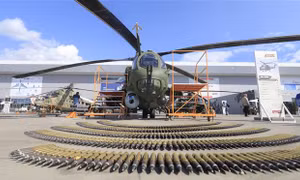 Xem vũ khí khủng trang bị trên trực thăng quân sự giới thiệu tại Army 2021