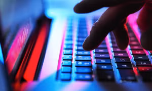 Nhà lập pháp Nga đề xuất khối BRICS lập mạng Internet riêng