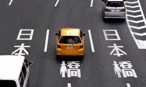 Người lái xe ở Nhật Bản được mời uống rượu để thử cảm giác nguy hiểm khi say
