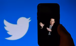 Elon Musk có thể tự sản xuất điện thoại mới nếu Twitter bị tẩy chay 