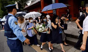 Người dân xếp hàng dài tiễn đưa cố Thủ tướng Nhật Bản Abe Shinzo