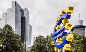 Thêm một quốc gia sử dụng euro làm tiền tệ chính