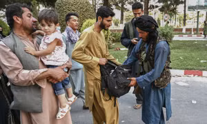 Liên hợp quốc lo ngại Taliban ‘gõ từng nhà’ tìm người cộng tác với Mỹ, NATO