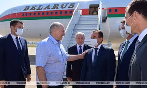 Tổng thống Belarus tới Nga gặp Tổng thống Putin