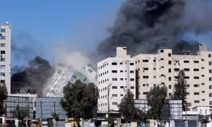 Israel đánh sập tòa nhà đặt văn phòng của AP và nhiều hãng tin quốc tế ở Gaza
