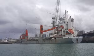 Ba Lan bắt giữ tàu chở hàng của Nga trên biển Baltic