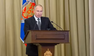 Lý do Tổng thống Putin tiêm vaccine COVID-19 ‘trong lặng lẽ’