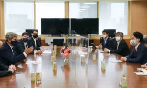 Đặc phái viên môi trường Mỹ John Kerry tới Nhật Bản, Trung Quốc bàn về bảo vệ môi trường