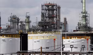 Tương quan cuộc chiến giá dầu giữa OPEC+ với Mỹ và các nước nhập khẩu lớn