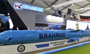 Nhiều nước đặt mua tên lửa BrahMos sau khi Nga-Ấn Độ chào hàng bên thứ 3