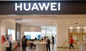 Huawei chuẩn bị triển khai hệ điều hành riêng thay thế Android của Google