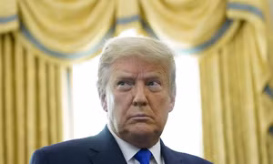 Chịu 61 thất bại pháp lý, Tổng thống Trump đành để cử tri đoàn xướng tên Joe Biden
