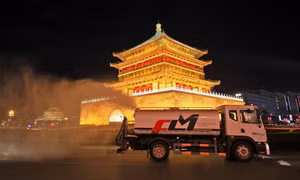 Trung Quốc phun khử khuẩn quy mô lớn, xét nghiệm COVID-19 vòng 4 toàn dân ở Tây An