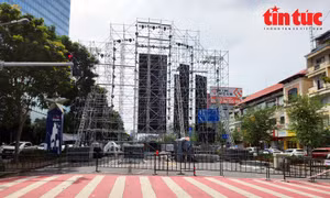 TP Hồ Chí Minh hạn chế ô tô lưu thông trên đường Lê Lợi từ ngày 9 - 16/12