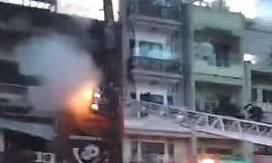 TP Hồ Chí Minh: Cháy dữ dội quán ăn lúc rạng sáng, nhiều người tử vong