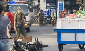 TP Hồ Chí Minh: Va chạm giữa xe lôi tự chế và xe máy, một người tử vong