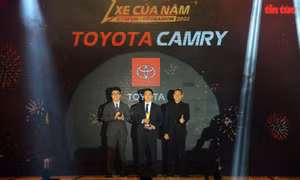 Toyota Camry được vinh danh là 'Xe của năm 2022'