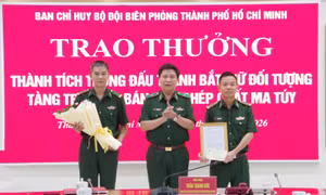 Bộ đội Biên phòng TP Hồ Chí Minh khen thưởng tổ đánh án ma túy