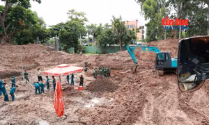 Quy tập thêm 10 bộ hài cốt liệt sĩ tại Công viên Lê Thị Riêng