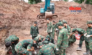 Phát hiện thêm 24 bộ hài cốt liệt sĩ tại Công viên Lê Thị Riêng