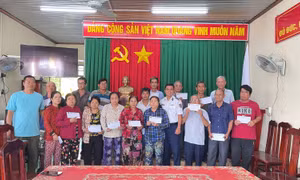 Đoàn Trinh sát số 2 tổ chức nhiều hoạt động tri ân nhân kỷ niệm 79 năm Ngày Thương binh - Liệt sĩ