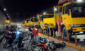 Diễn tập chữa cháy, cứu hộ trong hầm vượt sông Sài Gòn