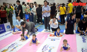 Trên 20.000 người tham dự Festival Mẹ bầu và Em bé TP Hồ Chí Minh lần thứ 2