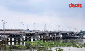 TP Hồ Chí Minh: Cầu Bình Triệu 1 đã hoàn tất nâng cao thêm 1,1m, cuối tháng 11 thông xe