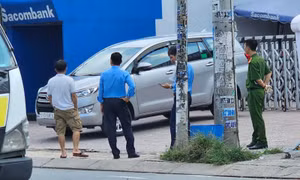 Công an điều tra vụ việc nghi cướp ngân hàng ở TP Hồ Chí Minh
