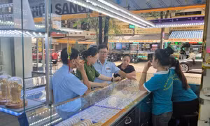 TP Hồ Chí Minh: Phát hiện vàng không rõ nguồn gốc, giả mạo nhãn hiệu nổi tiếng