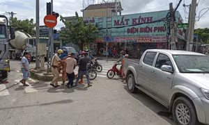 Va chạm giao thông, thanh niên bị xe tải cuốn vào gầm