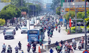 Từ 1/1/2022, hành vi dán, làm mờ biển số bị phạt từ 4-6 triệu đồng