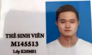 Chân dung 'tú ông' dẫn dắt dàn người mẫu, diễn viên, MC đi khách với giá ngàn đô