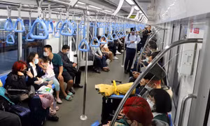 TP Hồ Chí Minh tăng chuyến xe buýt, metro dịp 2/9
