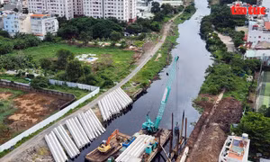 Dồn lực thi công dự án xây dựng hạ tầng và cải tạo kênh Tham Lương - Bến Cát - rạch Nước Lên